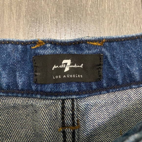 7 For All Mankind Monroe Cut-off Jean Shorts Size 27 NWT - Picture 4 of 11